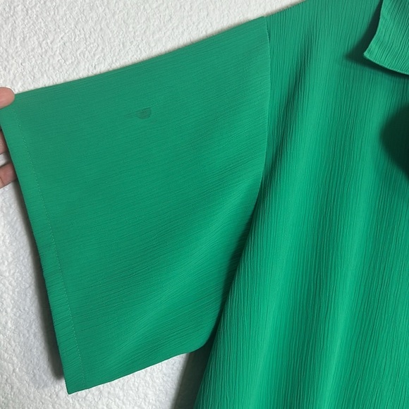 Victoria’s Secret Gold Label Green Short Sleeve Button Down Shirt Sleep Size P/S - Picture 9 of 10